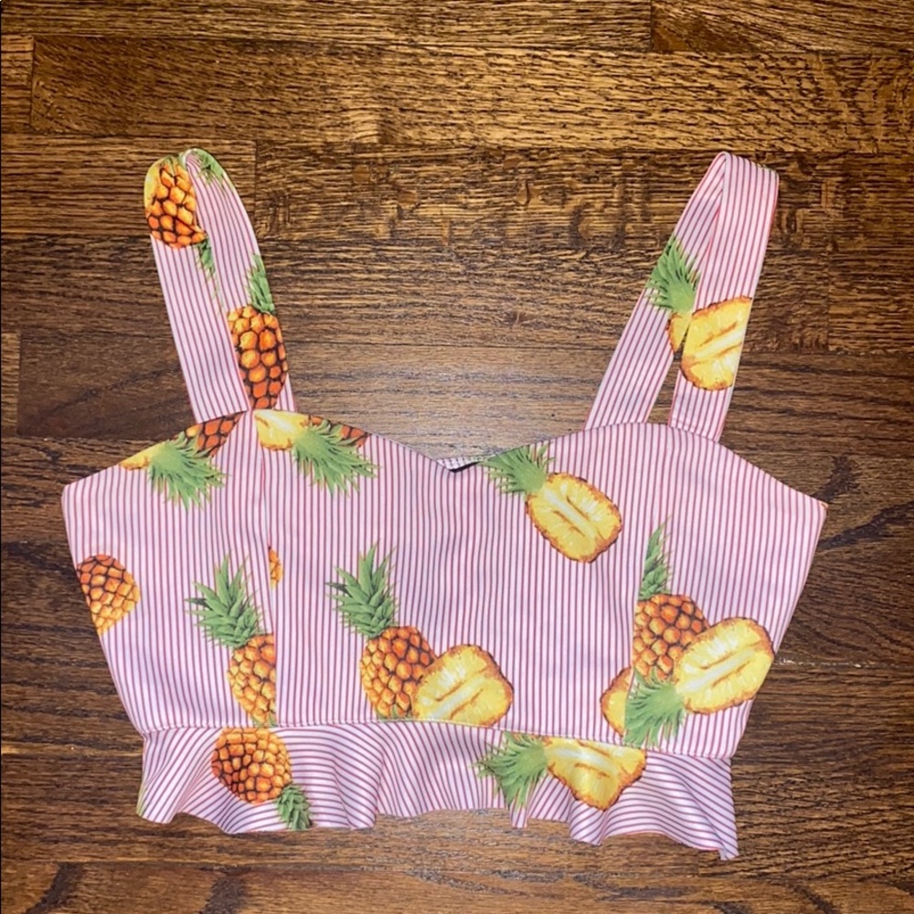 Crop top
